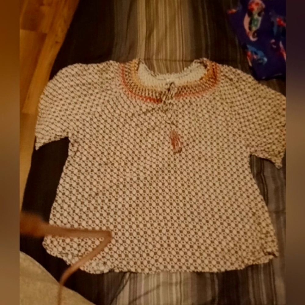 Knox Rose blouse size XL
